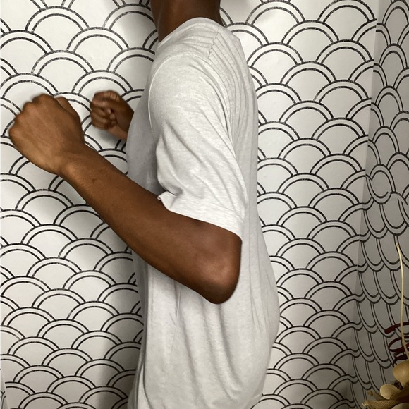 Outdoor Voices Heather Gray Short Sleeve Tee - Picture 4 of 16